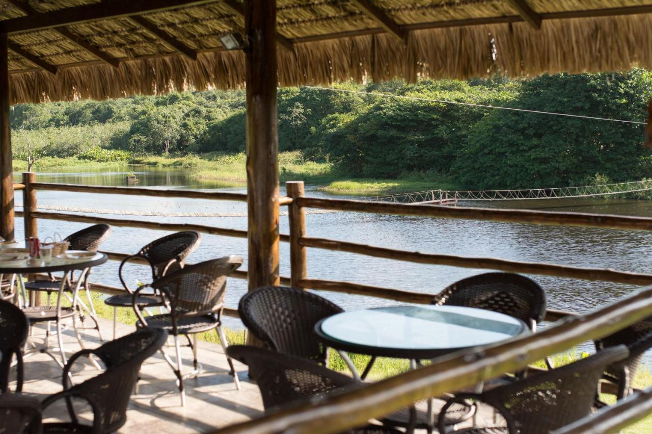 Rio Das Garcas Eco Resort เซาโจเซเดมิปิบู ภายนอก รูปภาพ